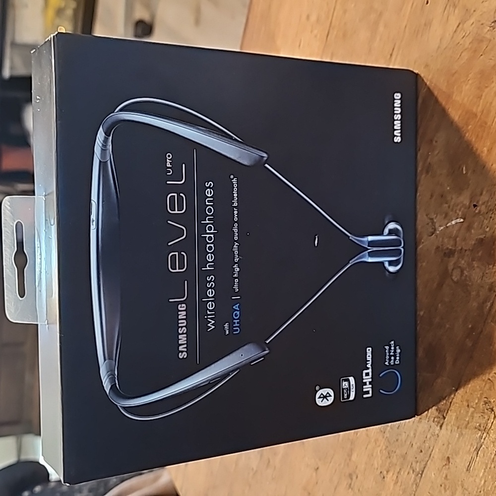 Samsung Level U Pro with UHQA (Black) Wireless Headphones. Brand new. Unopened.